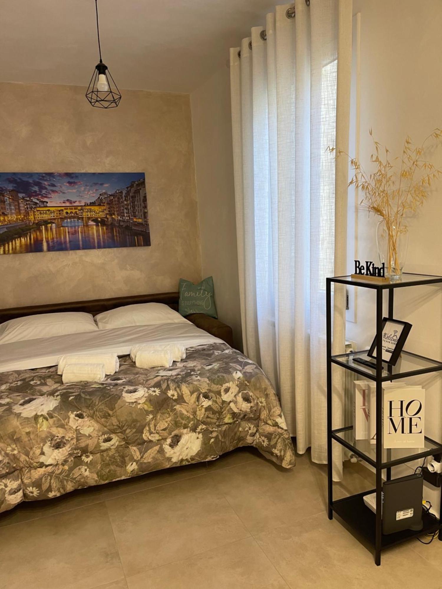 Magicflo Santa Croce Appartamento Florence Exterior photo